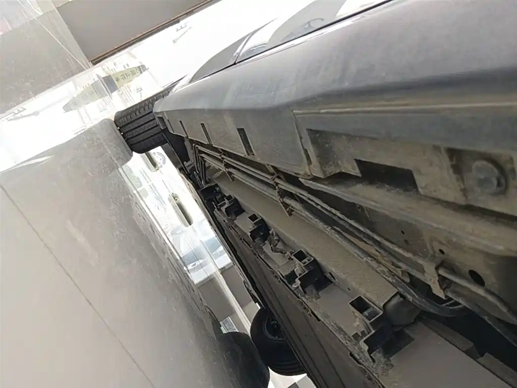 BYD Seal 05 DM-i 2025 — фото 22