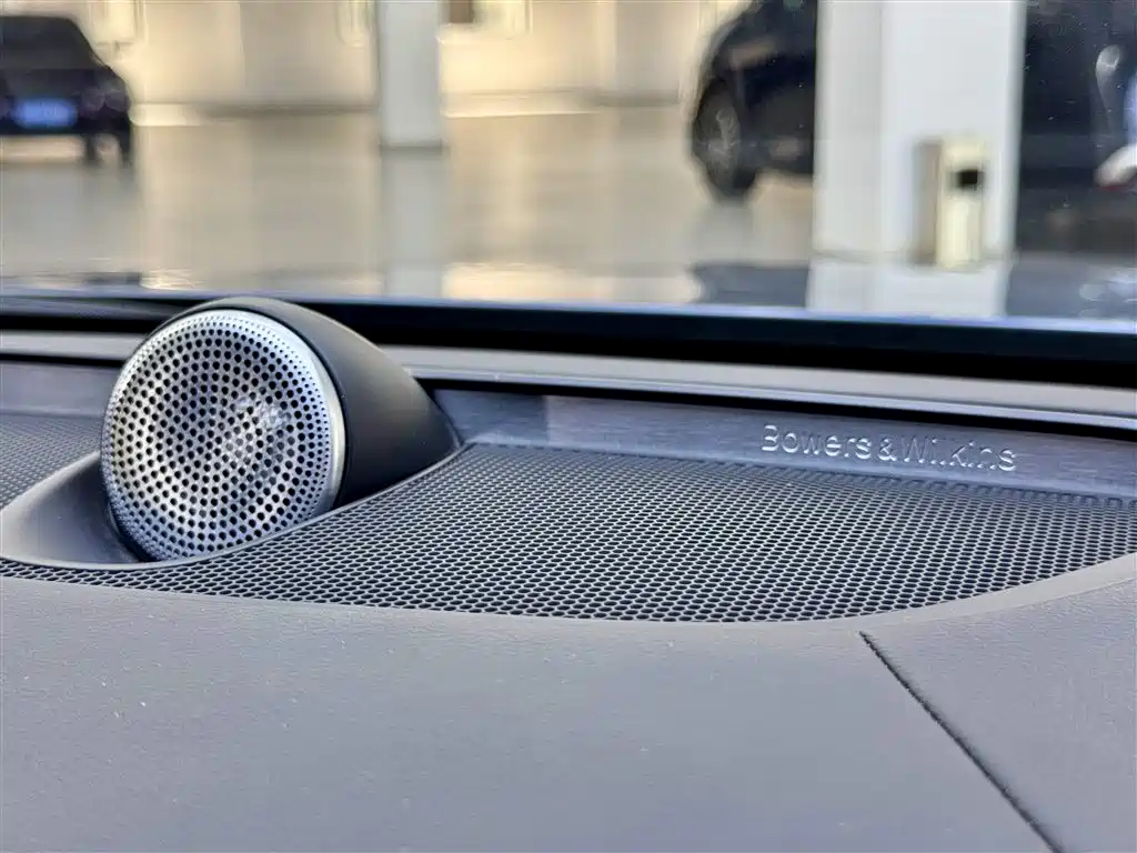 Volvo S90 PHEV 2019 — фото 14