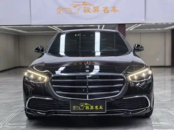 Mercedes-Benz S-Class 2022