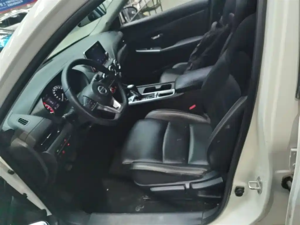 Nissan Sylphy 2019 — фото 15