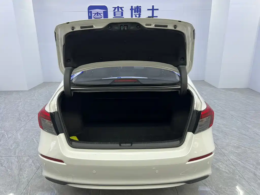 Honda Civic 2022 — фото 16