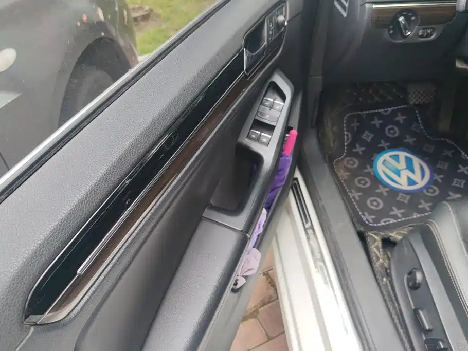 Volkswagen Sagitar 2017