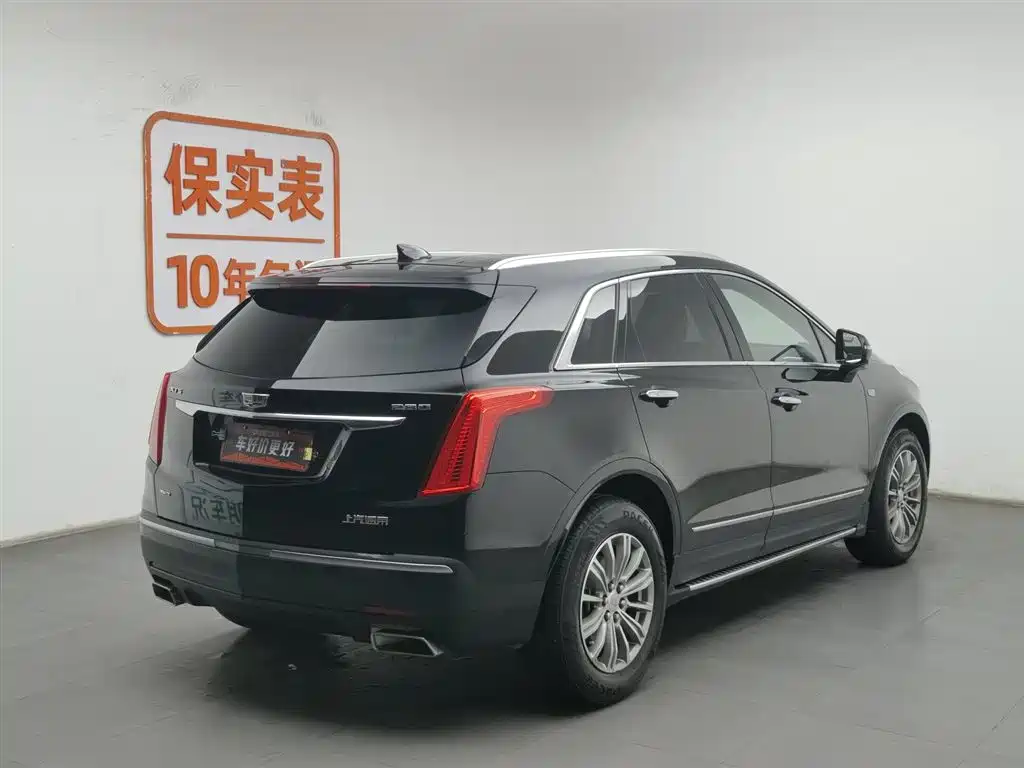 Cadillac XT5 2018 — фото 2