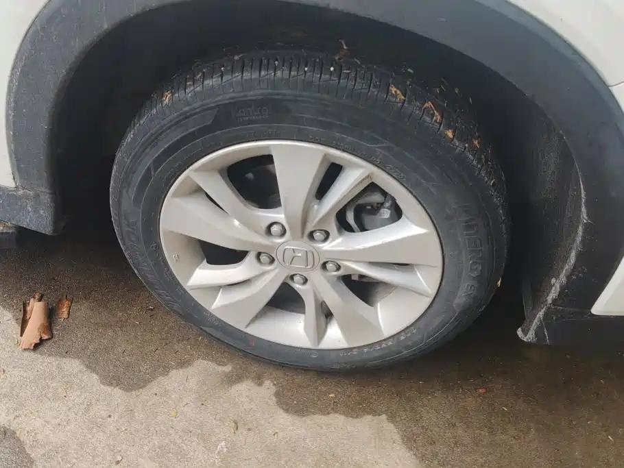Honda Vezel 2016
