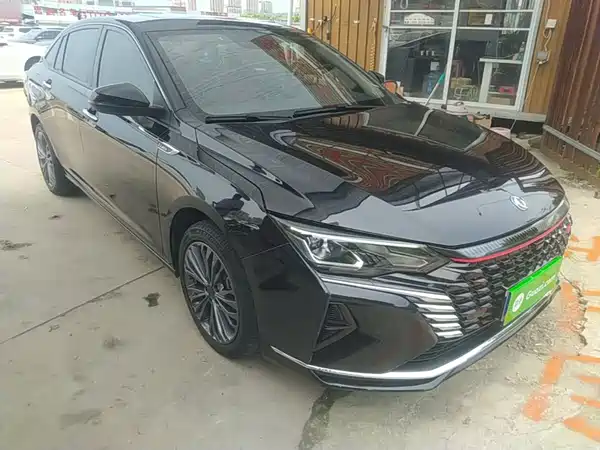 Dongfeng Yixuan MAX 2022