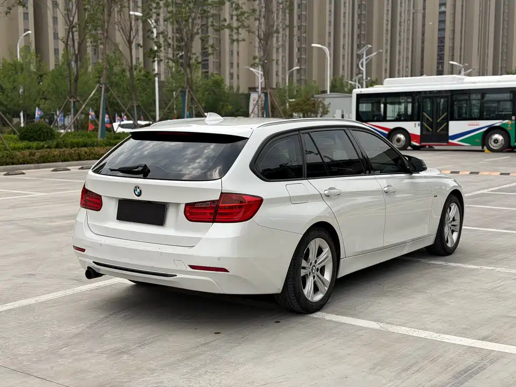 BMW 3 Series 2014 — фото 6