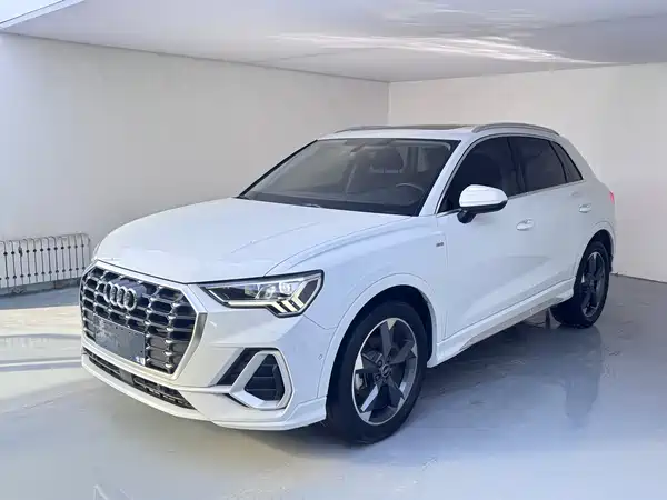 Audi Q3 2022