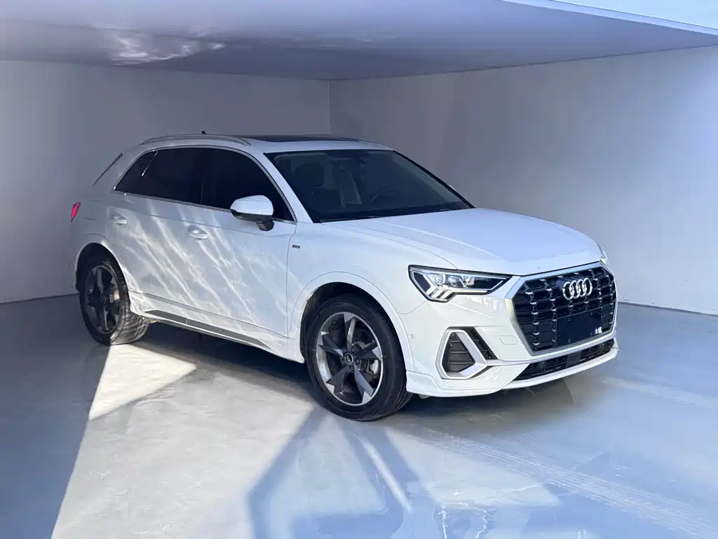 Audi Q3 2022