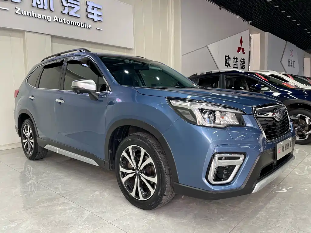 Subaru Forester 2021 — фото 10