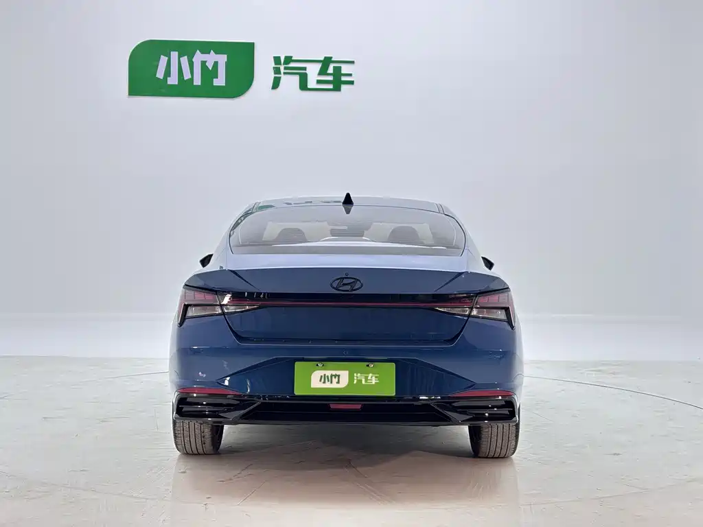 Hyundai Elantra 2022 — фото 2