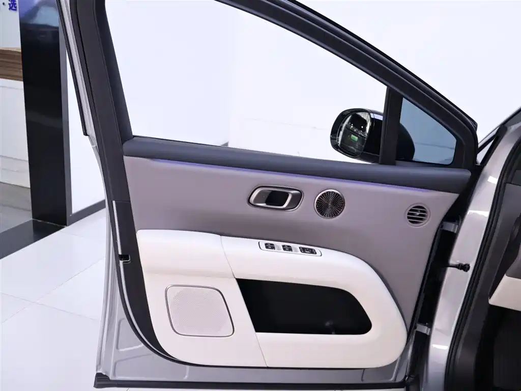 Li Auto i6 2026 — фото 18
