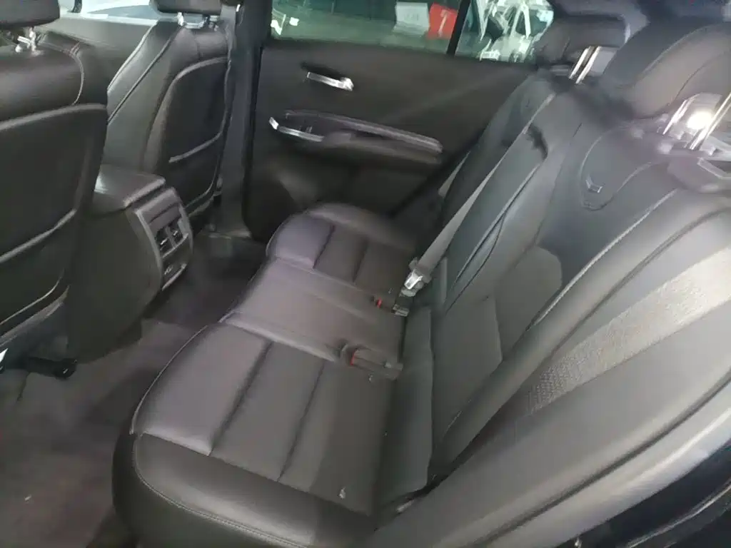 Cadillac XT4 2021 — фото 17