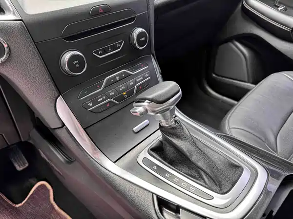 Ford Edge 2017
