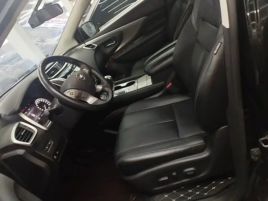 Nissan Murano 2018 — фото 15