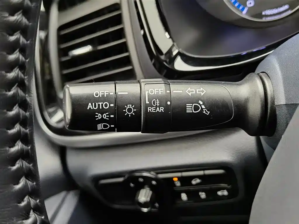 GAC Motor Trumpchi M8 2020 — фото 20