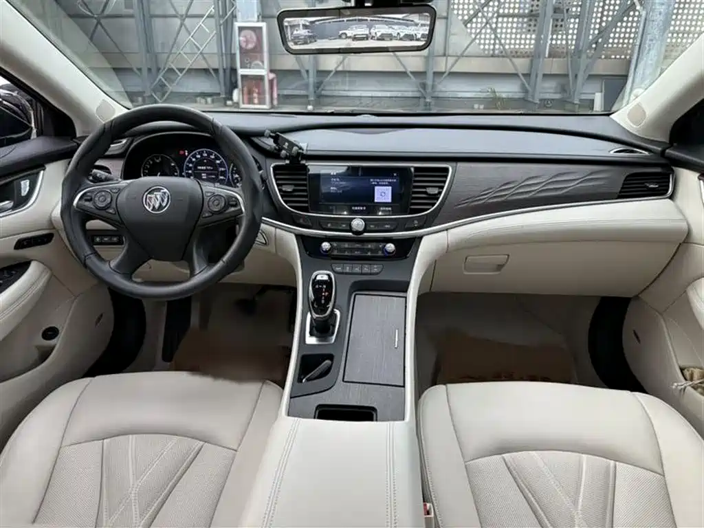 Buick LaCrosse 2021 — фото 23