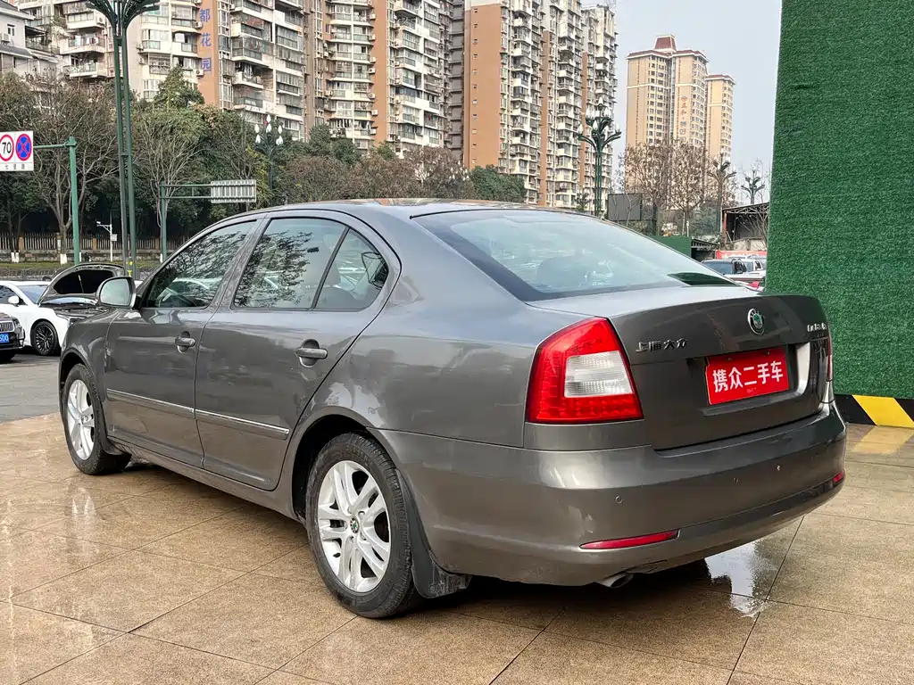 Skoda Octavia 2013 — фото 15