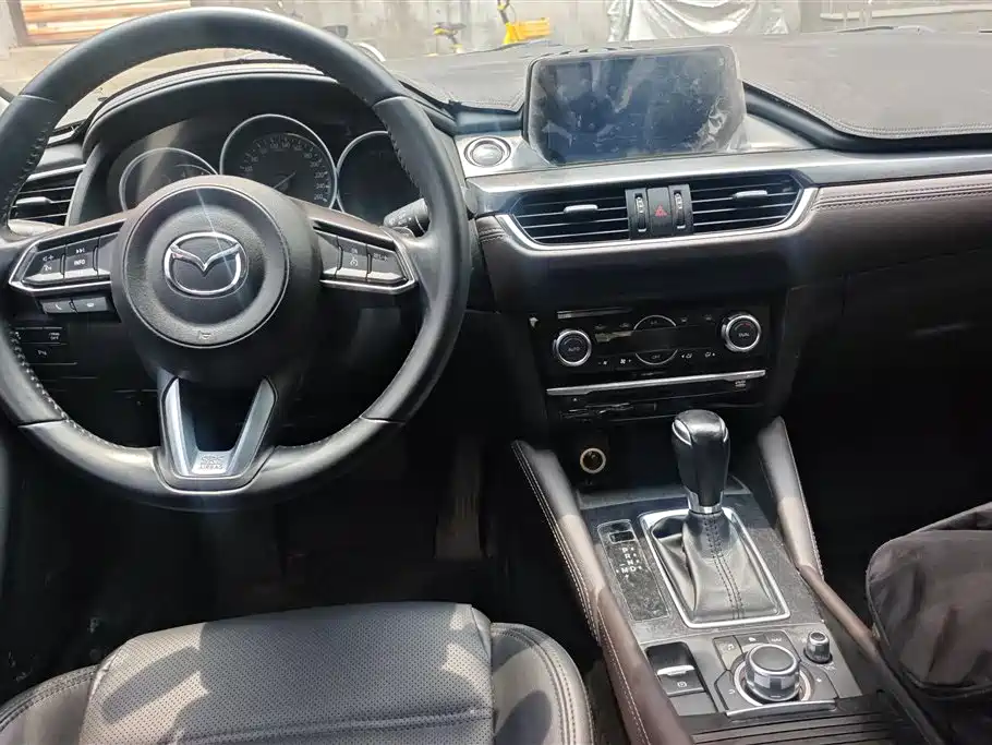 Mazda Atenza 2018 — фото 12