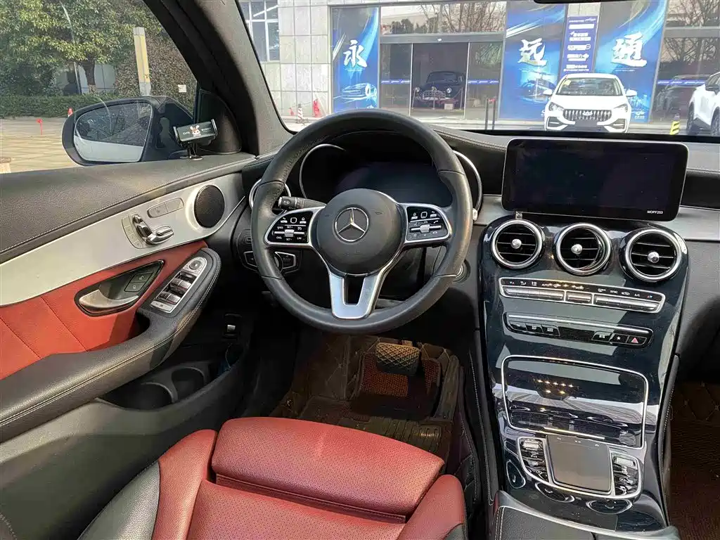 Mercedes-Benz GLC Coupe 2020 — фото 10
