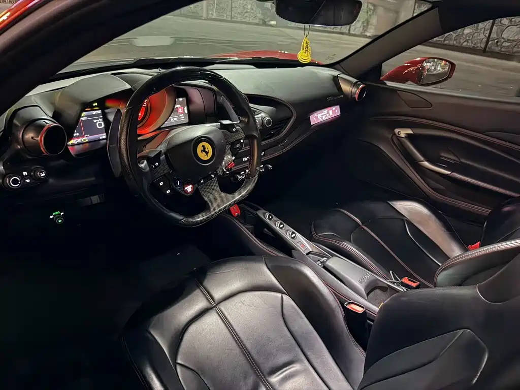 Ferrari F8 2022 — фото 7