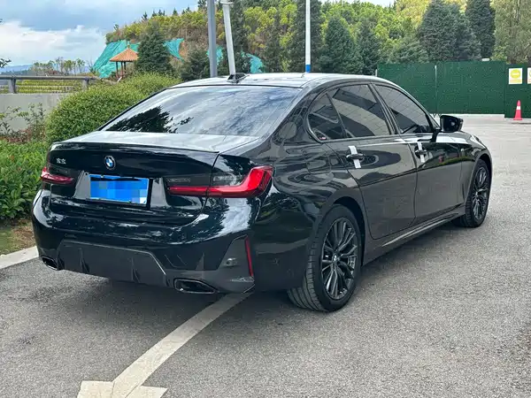 BMW 3 Series 2024