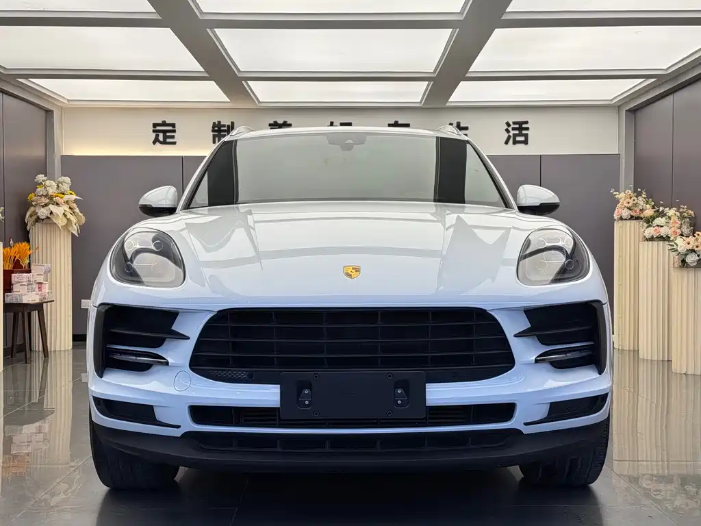 Porsche Macan 2019 — фото 2