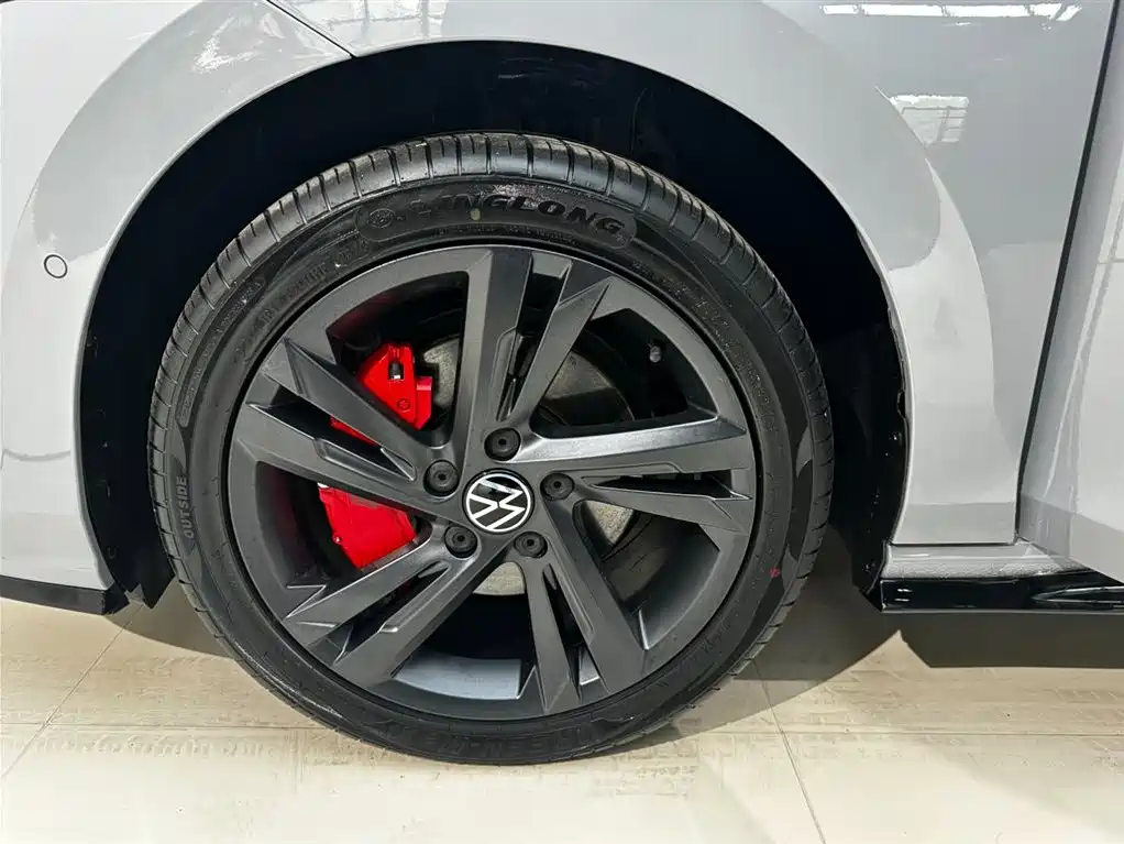 Volkswagen Golf 2022