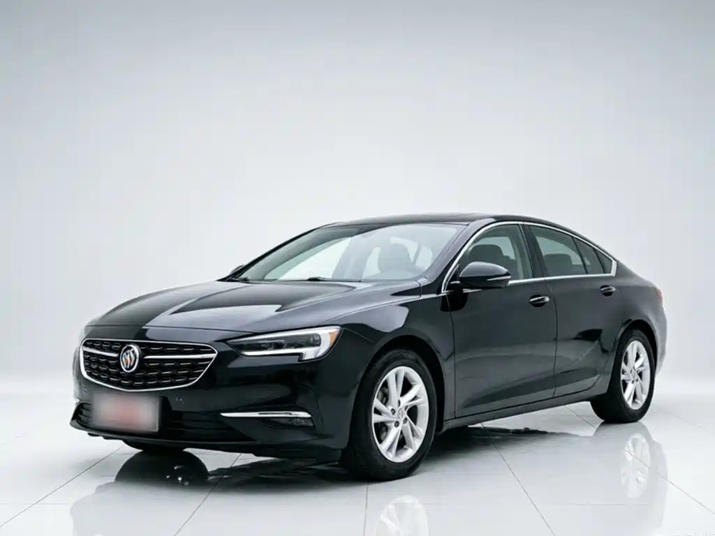 Buick Regal 2023 — фото 1