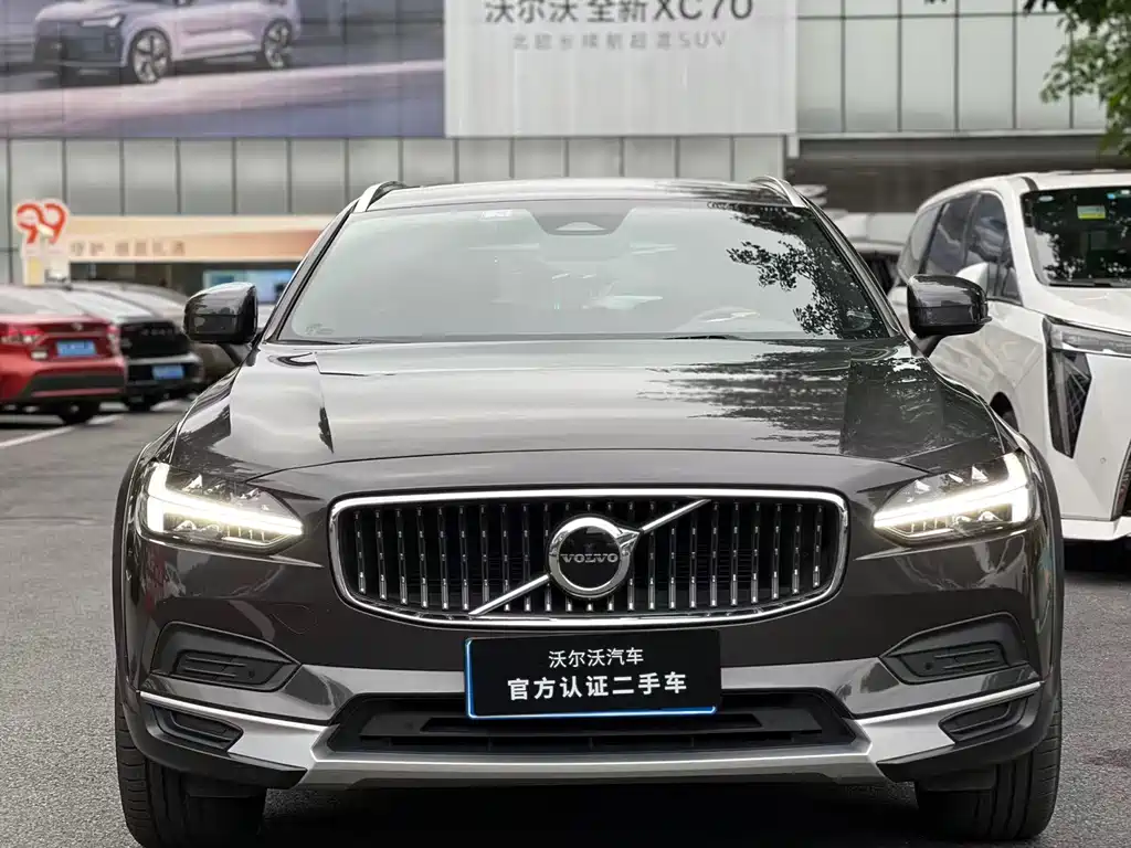 Volvo V90 2022 — фото 2