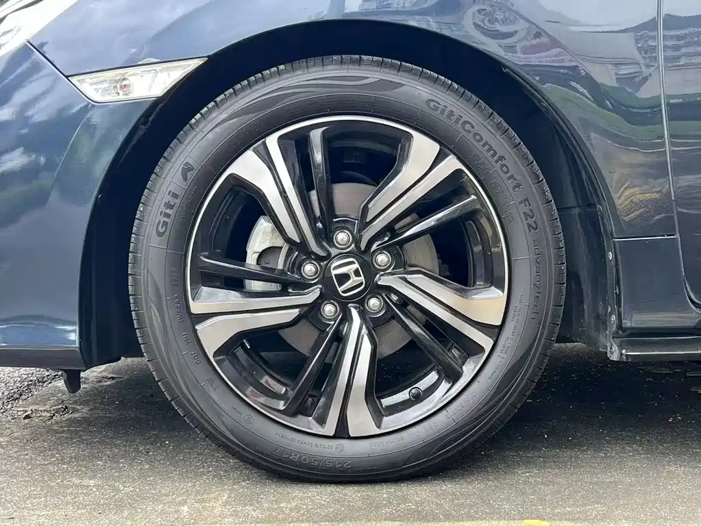 Honda Civic 2021 — фото 8