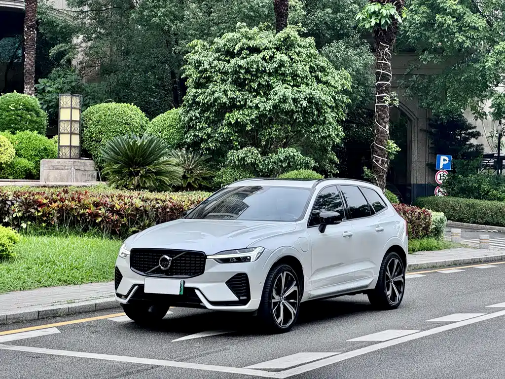 Volvo XC60 PHEV 2022