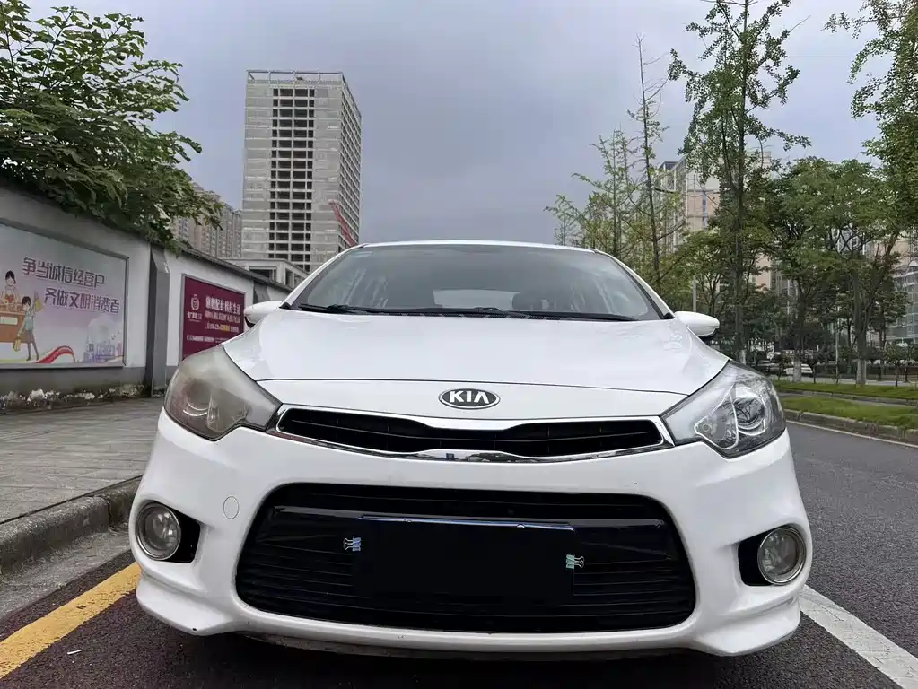 Kia K3S 2014