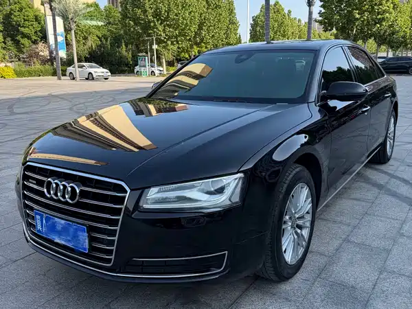 Audi A8 2014