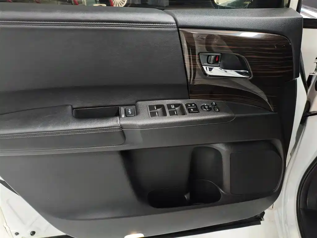 Honda Odyssey 2018 — фото 4