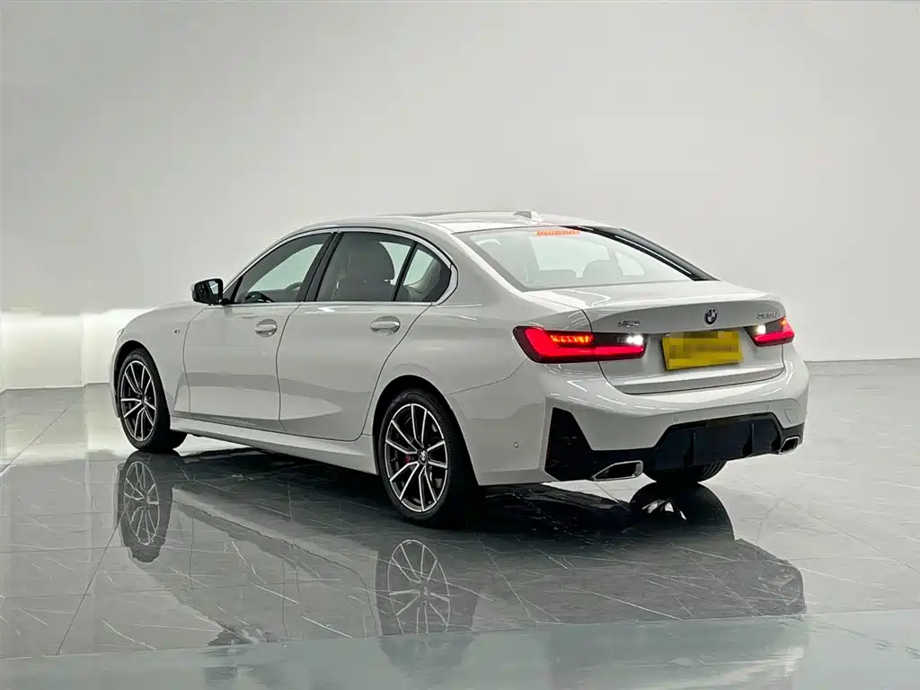 BMW 3 Series 2025