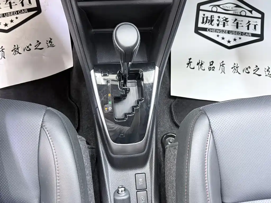Toyota Yaris L 2022 — фото 17
