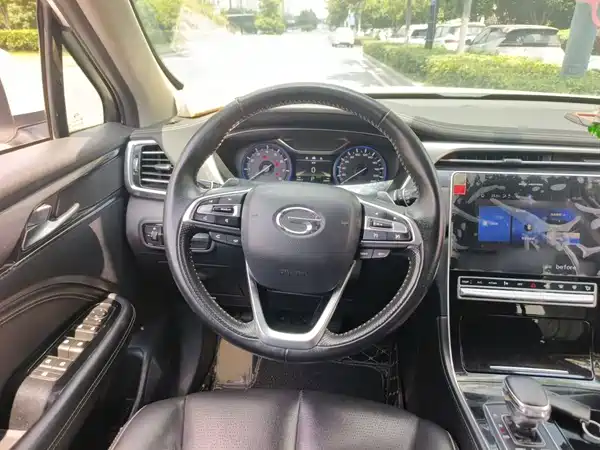GAC Trumpchi GS5 2021