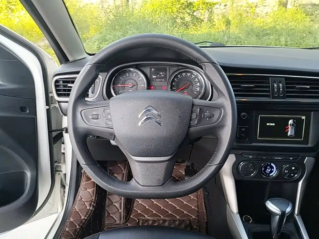 Citroën C3-XR 2016 — фото 11