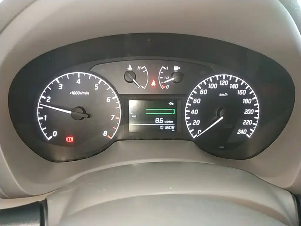 Nissan Sylphy 2015 — фото 12
