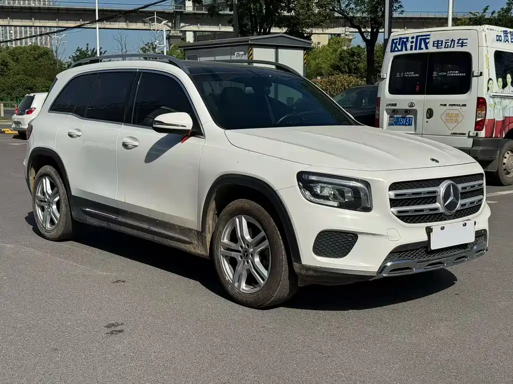 Mercedes-Benz GLB 2022 — фото 3
