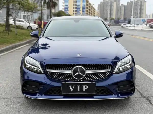 Mercedes-Benz C-Class 2021