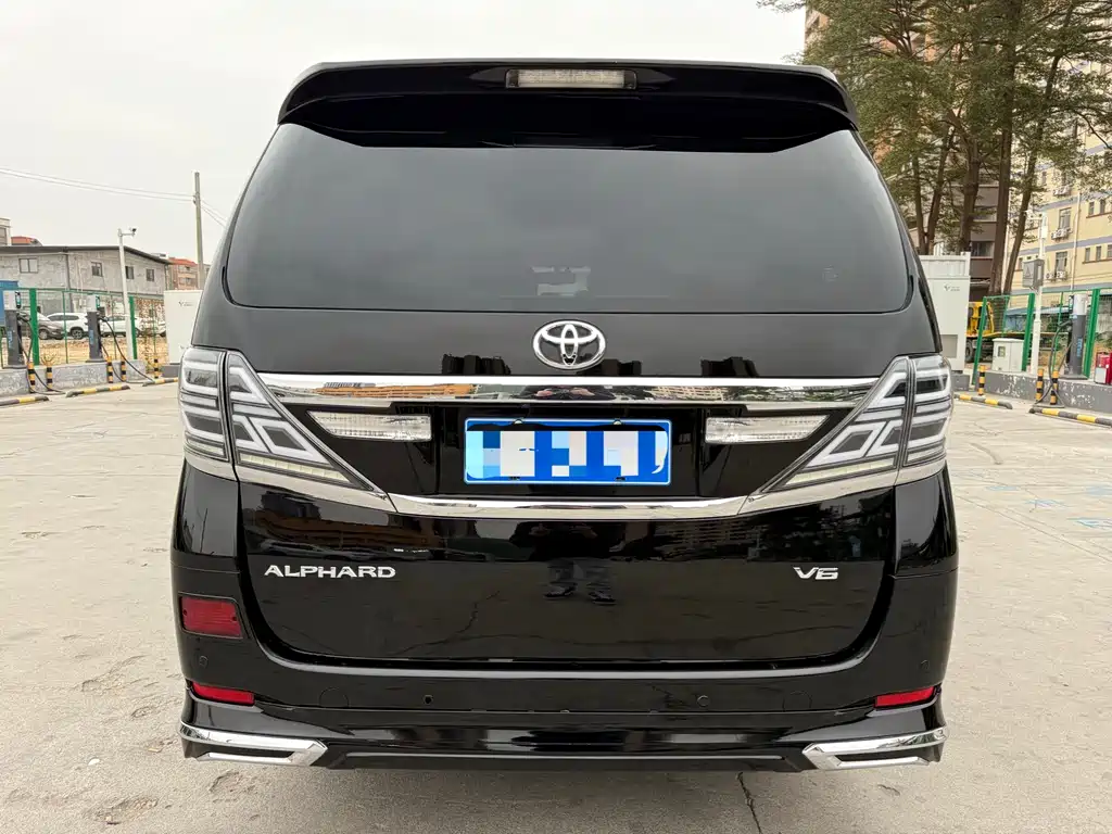 Toyota Alphard 2014 — фото 10