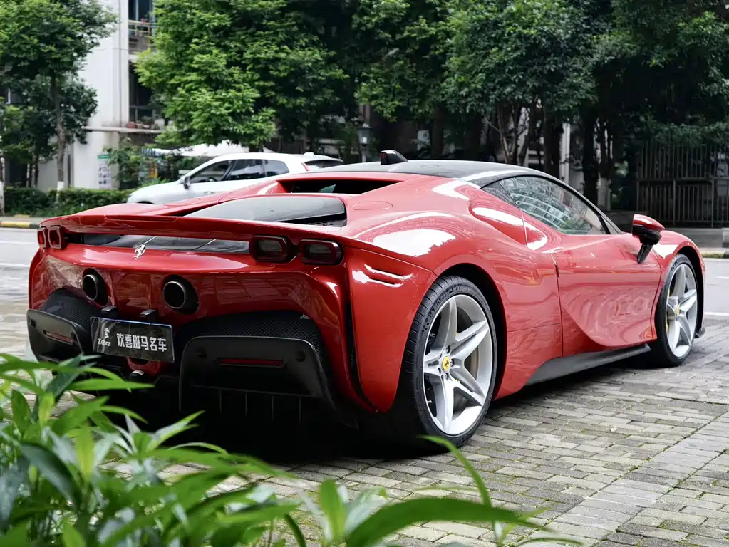 Ferrari SF90 2023 — фото 4