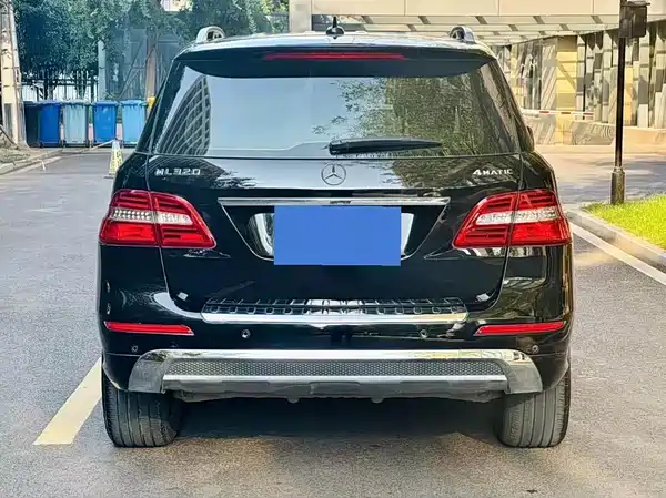 Mercedes-Benz M-Class 2015