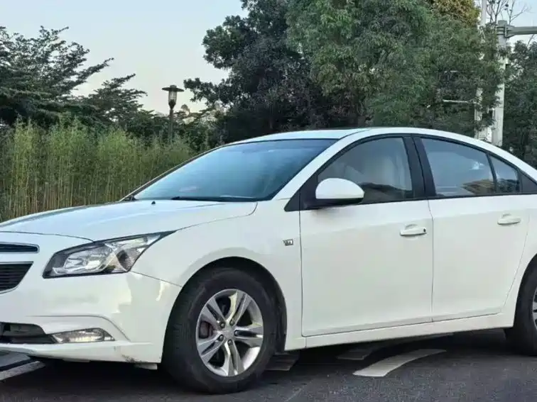 Chevrolet Cruze 2014