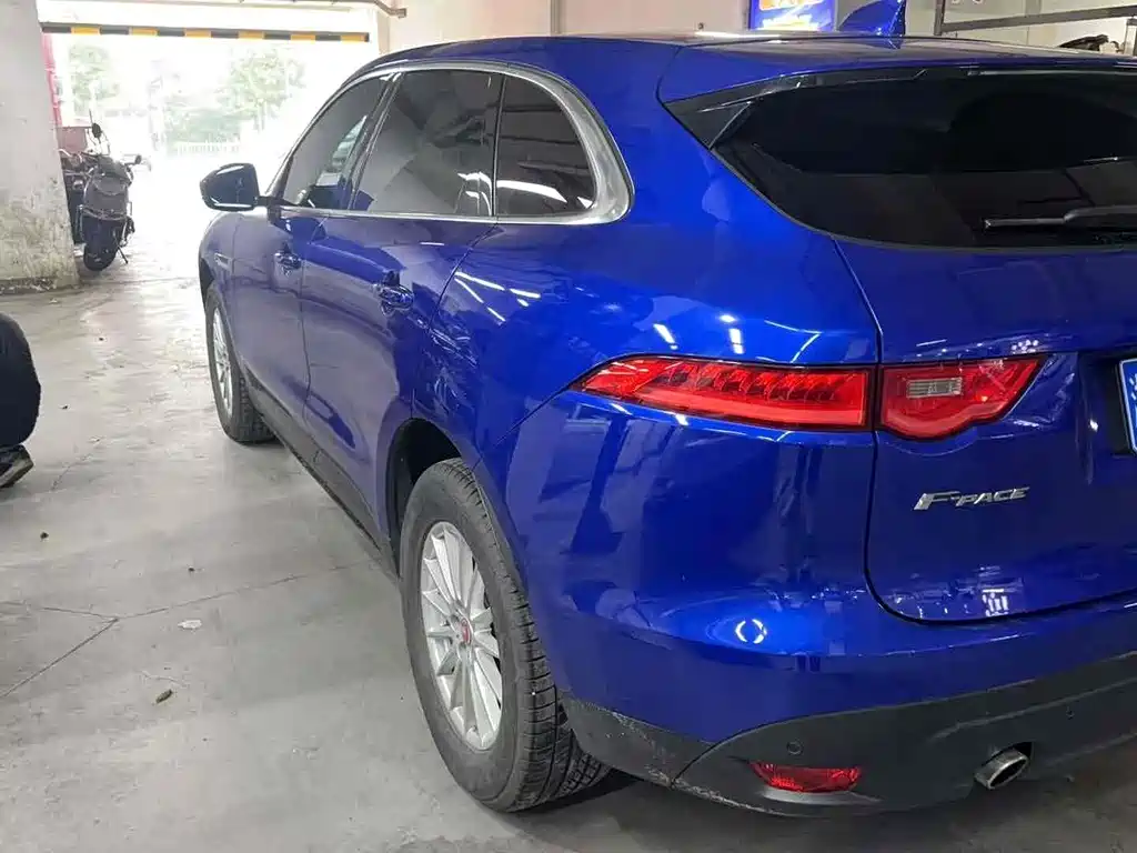 Jaguar F-PACE 2018 — фото 2