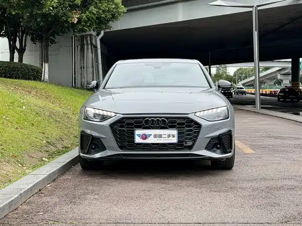 Audi A4L 2025