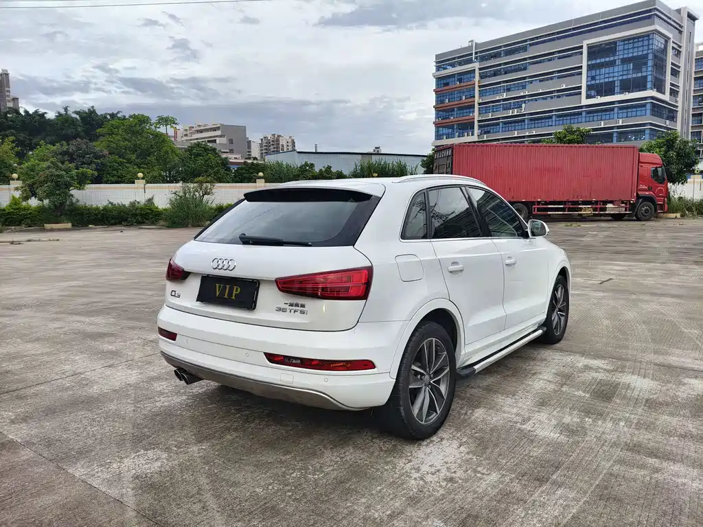 Audi Q3 2017