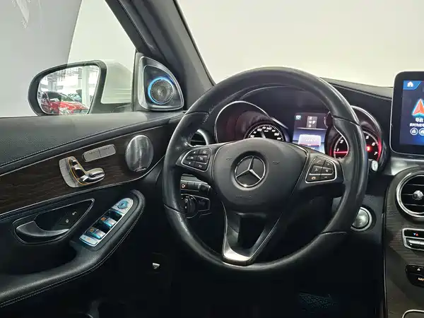 Mercedes-Benz GLC 2019