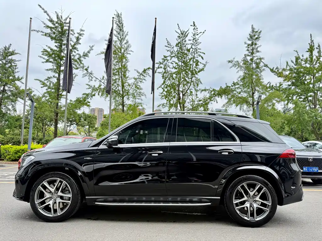 Mercedes-Benz GLE AMG 2025 — фото 8